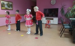 РУБРИКА: Мероприятия Улыбки. "Тепло наших сердец: малыши из Улыбки выступили в КЦСОН Автозаводского района".